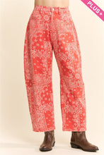 Load image into Gallery viewer, Davi & Dani - BANDANA PRINT PANTS