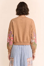 Load image into Gallery viewer, VINTAGE BOTANICAL FLORAL CROPPED SWEATSHIRT SHIP 09/04