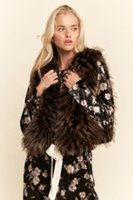 Load image into Gallery viewer, Davi & Dani - FAUX FUR LAYERED VEST