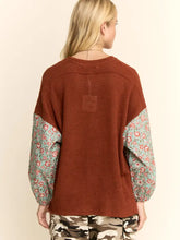 Load image into Gallery viewer, DAVI & DANI - Waffle Knit Multi-Flower Print Sleeves Top - COCOA