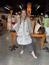 Load image into Gallery viewer, Camille & Company - Linen Front Zippered Jacket