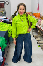 Load image into Gallery viewer, HC - Love Me Some Back Pleated Point Collar Shirt- Sweet Green