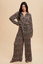 Load image into Gallery viewer, Leopard Plisse Lounge Wide Pants