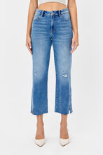 Load image into Gallery viewer, Medium Dark Hem Slit Cropped Relaxed Straight