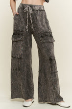 Load image into Gallery viewer, J. Her - Mineral wash Multi Pockets Wide Leg Terry Pants