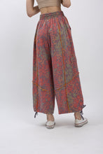 Load image into Gallery viewer, Bluevelvet - Floral Print Washed Harem Pants