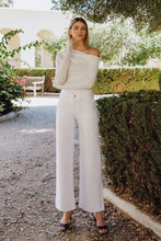 Load image into Gallery viewer, Olivia Stacked Waistband Optic White Wide Jeans