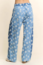 Load image into Gallery viewer, Davi & Dani - Flower Print Wide-Leg Culotte Pants