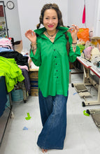 Load image into Gallery viewer, HC - Love Me Some Back Pleated Point Collar Shirt- Emerald Green