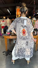 Load image into Gallery viewer, Sacred Heart Linen Tunic