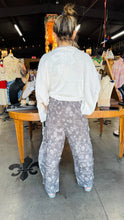Load image into Gallery viewer, Gray Scale Linen Harem Pants