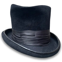 Load image into Gallery viewer, Ringmaster - Black Top Hat