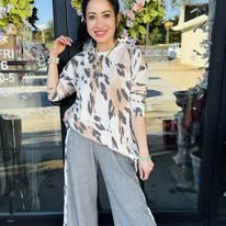 Load image into Gallery viewer, HC - Meow Pullover - Cream