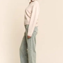 Load image into Gallery viewer, Davi & Dani - Cream Granny V Neck  Sweater Top