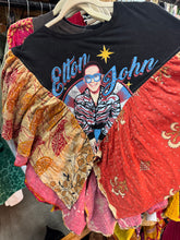 Load image into Gallery viewer, Indi and Sai - Upcycel Kantha Band Tee One OF The Kind