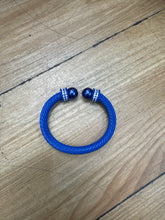 Load image into Gallery viewer, The King Collection - Spiral Bangle