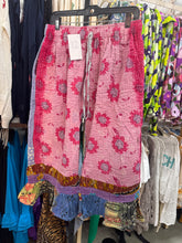 Load image into Gallery viewer, Indi & Sai - Kantha Ruffle Bloomer