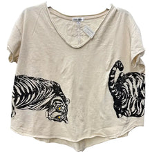 Load image into Gallery viewer, I Love Linen - Vintage Style Tee with Tiger Graphic On Front and Back