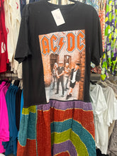 Load image into Gallery viewer, Indi and Sai - Upcycle Kantha Band Tee One OF The Kind