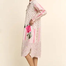 Load image into Gallery viewer, Davi & Dani - Printed Flower Patched Maxi Duster Shirt Top