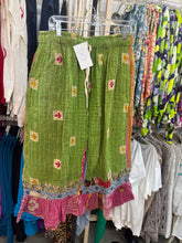Load image into Gallery viewer, Indi & Sai - Kantha Ruffle Bloomer