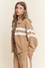 Load image into Gallery viewer, J.NNA - Denim Floral Print Lace Trim Jacket