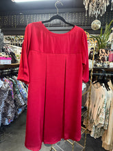 Load image into Gallery viewer, HC Back Pleated Dress - Red