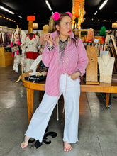 Load image into Gallery viewer, I Love Linen - USA Flag Applique Button Down - Red Stripe