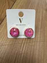 Load image into Gallery viewer, The King Collection - Large Round Studded Earrings