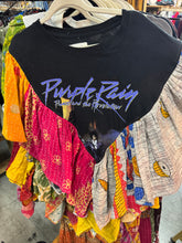 Load image into Gallery viewer, Indi and Sai - Upcycel Kantha Band Tee One OF The Kind