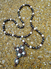 Load image into Gallery viewer, HC - Lariat Prayer Black/White Pearls Cross Necklace 40"