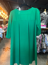 Load image into Gallery viewer, HC Back Pleated Dress - Green