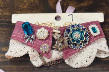 Load image into Gallery viewer, A RARE BIRD - COLLAR WITH BROOCHES