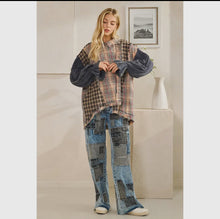 Load image into Gallery viewer, Oli & Hali - Navy Washed Plaid Mixed Terry Quilting Detail Pants