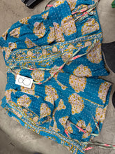 Load image into Gallery viewer, HCWL - Daisy Cargo Shorts
