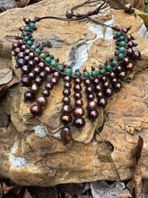 Load image into Gallery viewer, HC - Collar Jade Stone & Brown Pearl Necklace