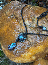 Load image into Gallery viewer, HC - Sunflower Black Pearl Necklaces