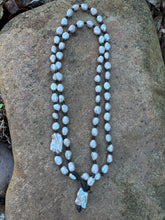 Load image into Gallery viewer, HC - Lariat Silver Pearls Necklace 40"
