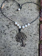 Load image into Gallery viewer, HC - White Pearls Tree Necklace