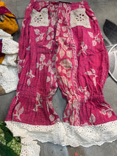 Load image into Gallery viewer, Kantha Bloomer One Size