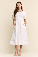 Load image into Gallery viewer, J.NNA - Bubble Sleeve Midi Dress