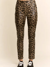 Load image into Gallery viewer, Davi & Dani - Leopard Elastic Waist Pants