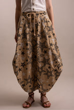 Load image into Gallery viewer, Bluevelvet - STAR PRINT BALLOON SKIRT