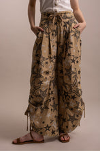 Load image into Gallery viewer, Bluevelvet - WIDE LEG HIGH WAIST STAR PRINT PANTS