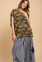 Load image into Gallery viewer, Bluevelvet - Camo Print Paint Splash Loose Shirt