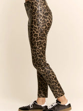 Load image into Gallery viewer, Davi & Dani - Leopard Elastic Waist Pants
