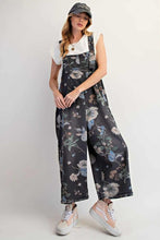 Load image into Gallery viewer, Flower Printed Washed Denim Overalls