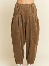 Load image into Gallery viewer, DAVI & DANI - Relaxed Corduroy Barrel Pocket Pants - BROWN