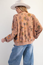 Load image into Gallery viewer, Flower Print Mineral Washed Pullover