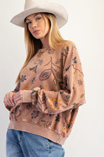 Load image into Gallery viewer, Flower Print Mineral Washed Pullover